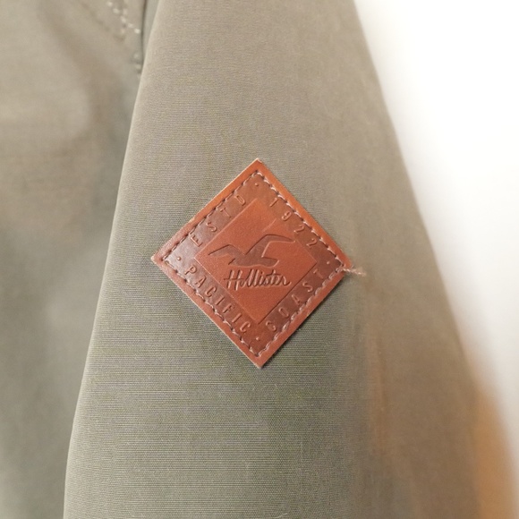 Hollister | Abercrombie | women’s Green Fur Hood coat. Size small. - Picture 6 of 9